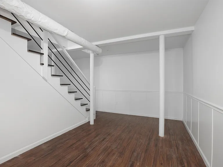 724 Rose Dr — Photo 28