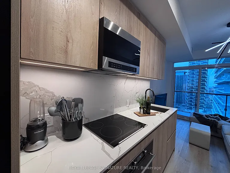 127 Broadway Ave #2104 — Photo 8