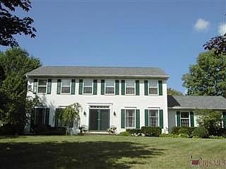3rd image of 2718 Stonebridge Ct