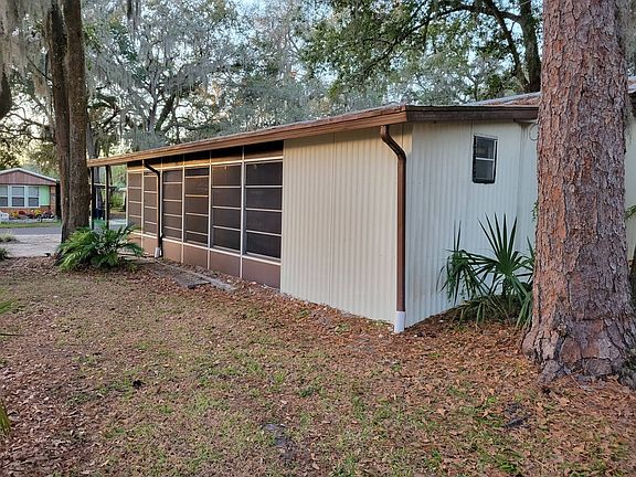 5th image of 3852 Tall Oaks Ln