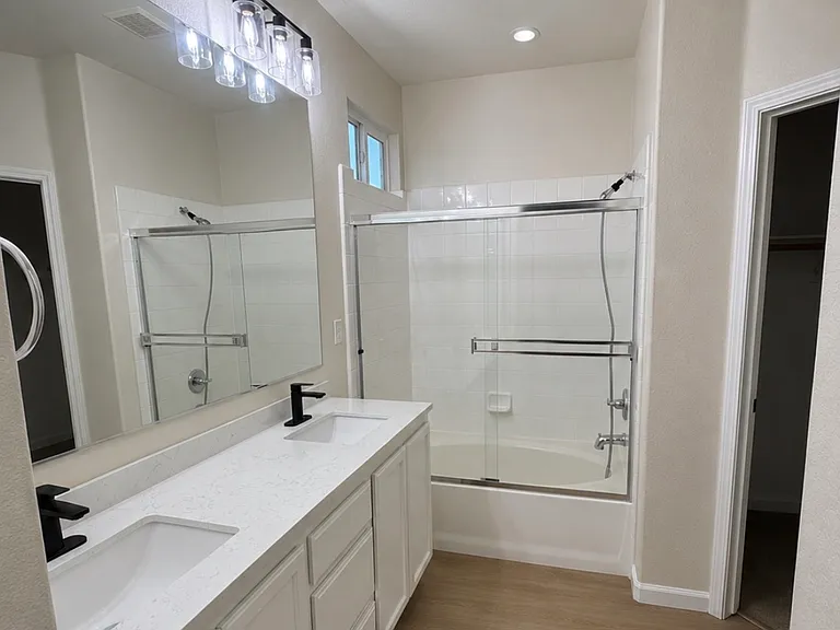 5547 Waterhole Loop — Photo 10