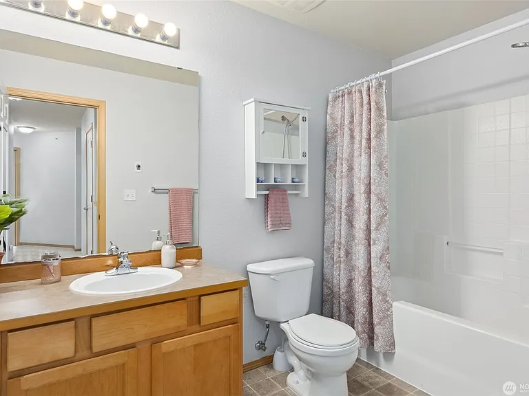 2696 Erwin Ave #1 — Photo 17
