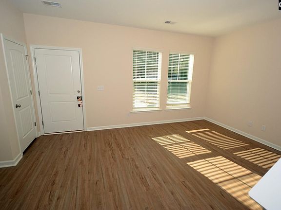 2nd image of 289 Northwood St