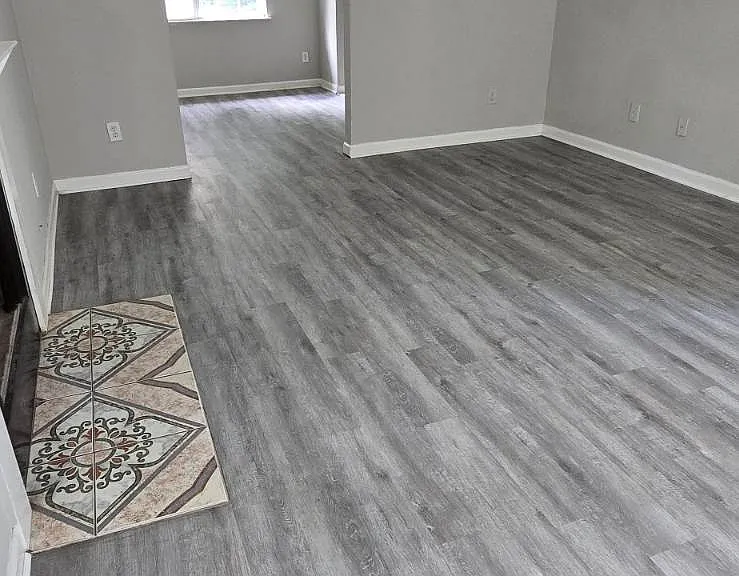 2837 Heritage Ln — Photo 4