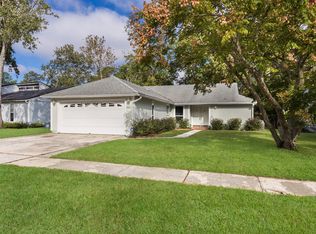 3947 Pine Breeze Rd S, Jacksonville, FL 32257