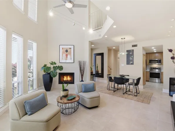 2409 Bering Dr APT 21, Houston, TX 77057