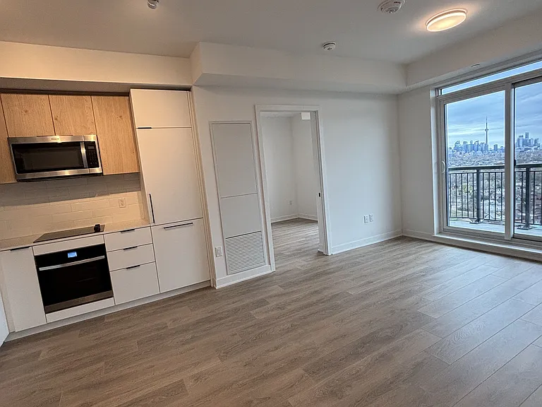 1185 Dupont St #1609 — Photo 7
