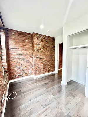 Rented by Oxford Property Group | media 3