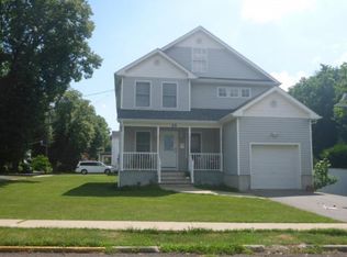 24 Stokes St, Freehold, NJ 07728