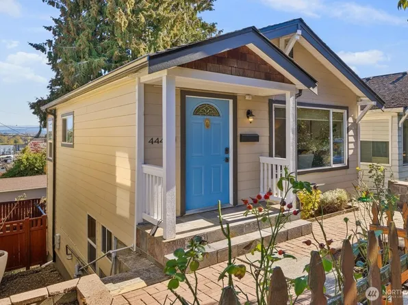 4446 39th Avenue SW, Seattle, WA 98116