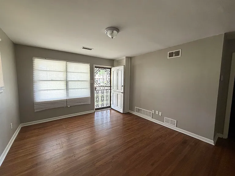 1789 Danville Rd — Photo 2