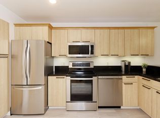 1 Lakeside Dr APT 301, Oakland, CA 94612