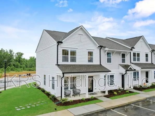 47 Camel Crazies Pl #47, Lillington, NC 27546