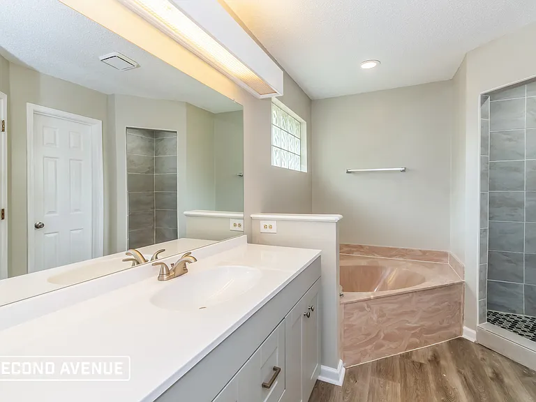 8544 Echoridge Ct — Photo 11