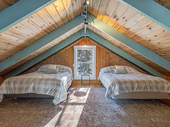 5th image of 26 Hummingbird Lane
