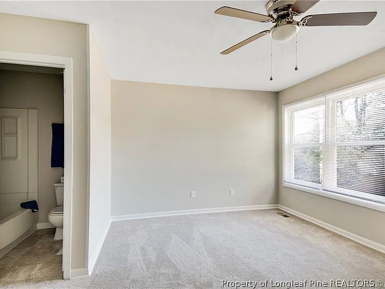 5940 Laguna Dr — Photo 29