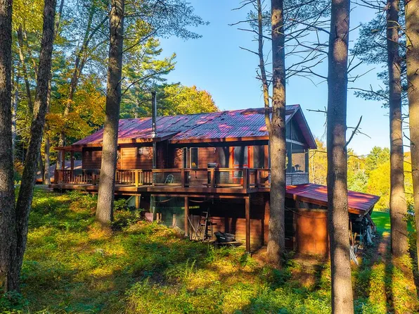 46 Mountain Meadows Way, Long Lake, NY 12847