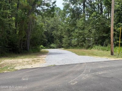 5622 Hoda Rd, Kiln, MS, 39556