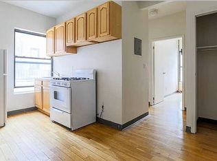322 E 14th St APT 3R, New York, NY 10003