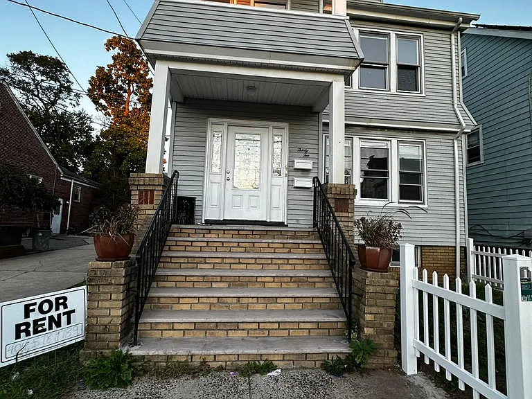 32 Greene Ter #2 — Photo 17