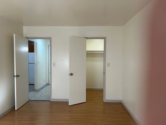 3rd image of 1756 Noranda Dr APT 2