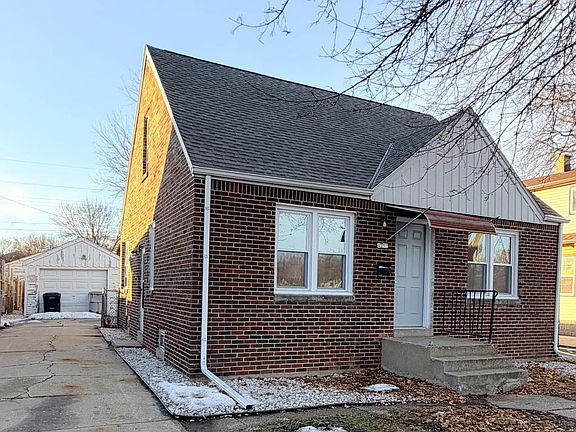 3rd image of 4451 North 49th STREET