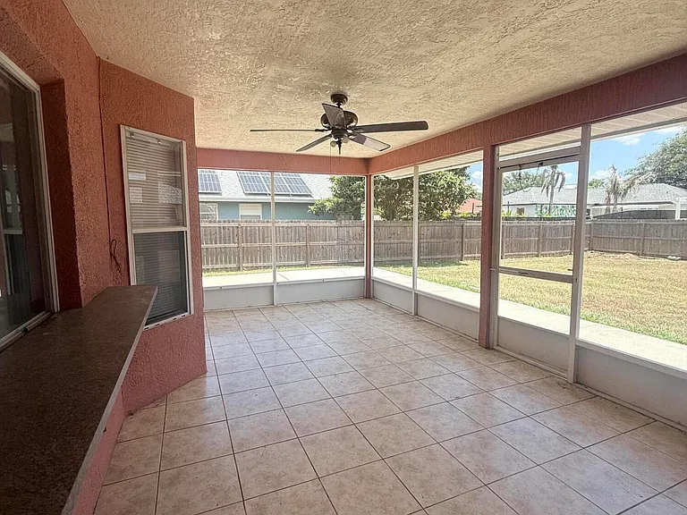 1660 Wake Forest Rd NW — Photo 13