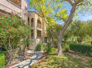 2500 San Gabriel Way, Corona, CA 92882