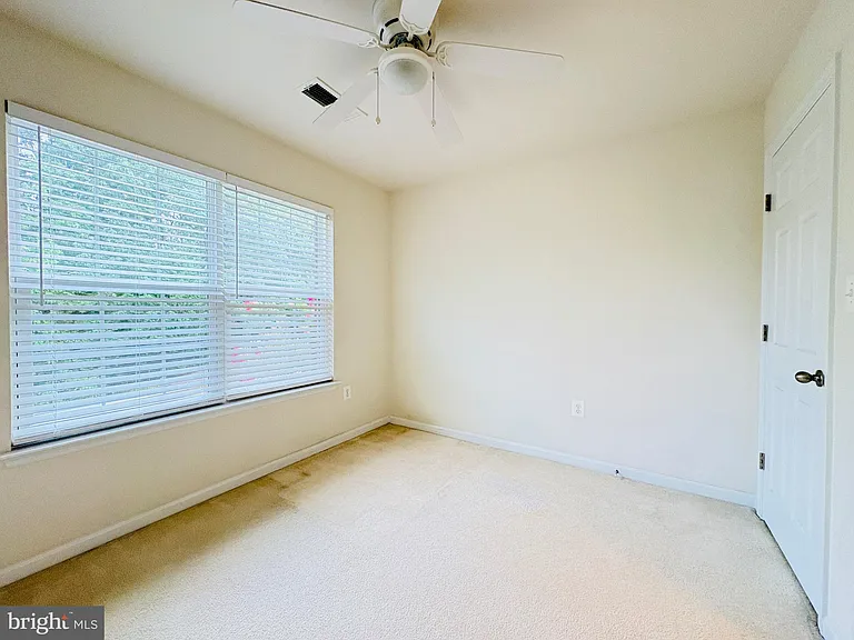 8268 Linblake Ct — Photo 11