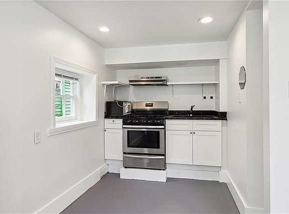 3rd image of 2026 S Salcedo St
