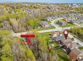 6 Williams St, Collingwood, ON L9Y0B9
