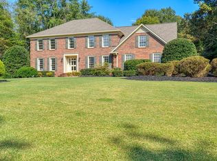 192 Woodridge Dr, Spartanburg, SC 29301