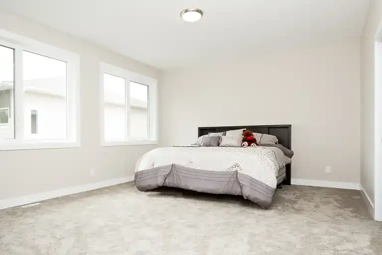 5717 Roblin Blvd #2 — Photo 11