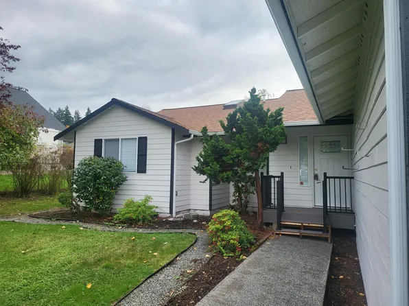3320 E Montgomery St, Mount Vernon, WA 98274