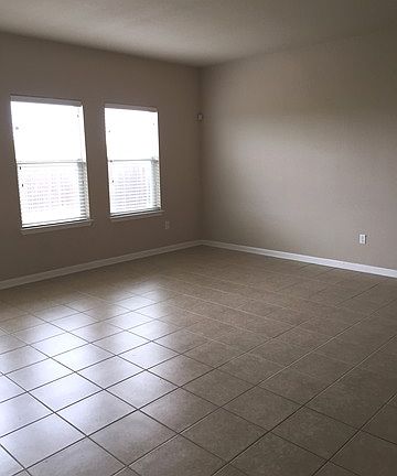 5th image of 408 Stonebrook Dr