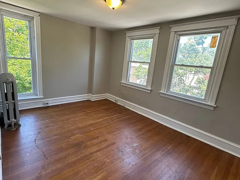 500 Glendale Rd — Photo 11