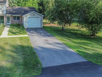 108 Mill Creek Ln, Sackets Harbor, NY, 13685