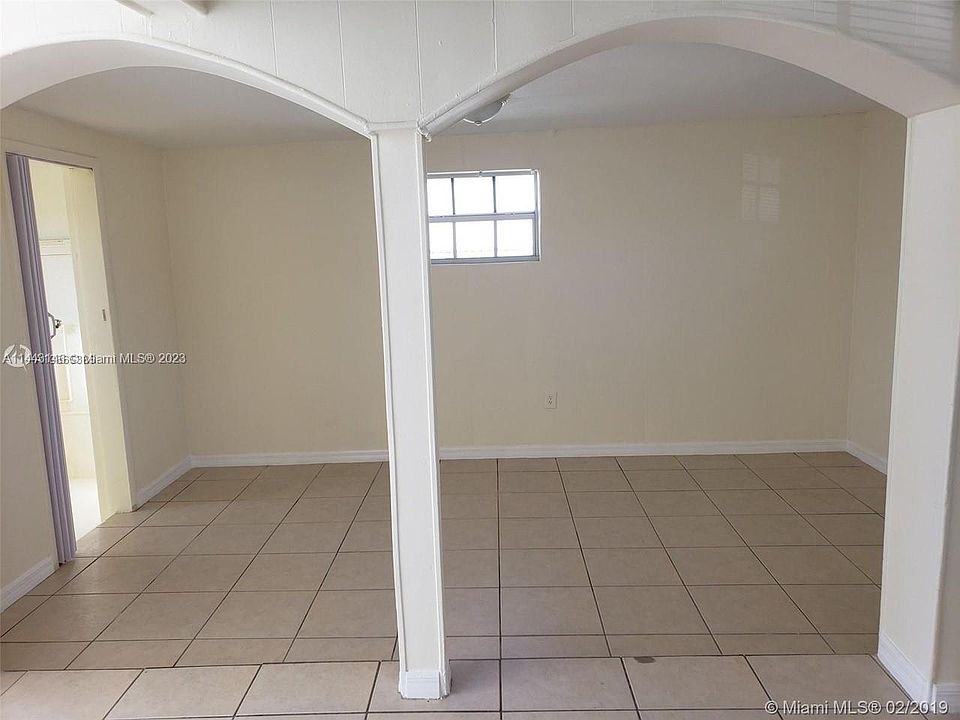 2nd image of 6222 SW 24th St