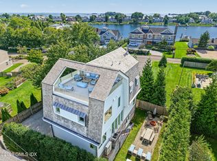 14 Promised Rd, Westport, CT 06880