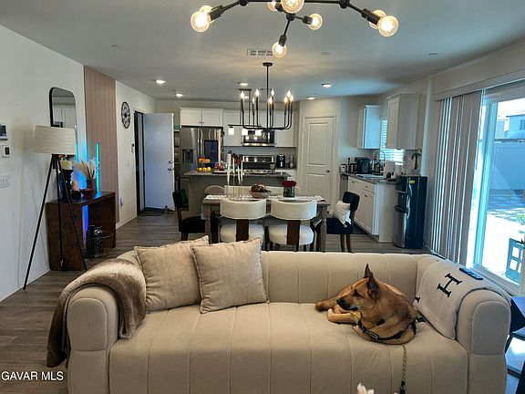 2nd image of 282 Basswood Way