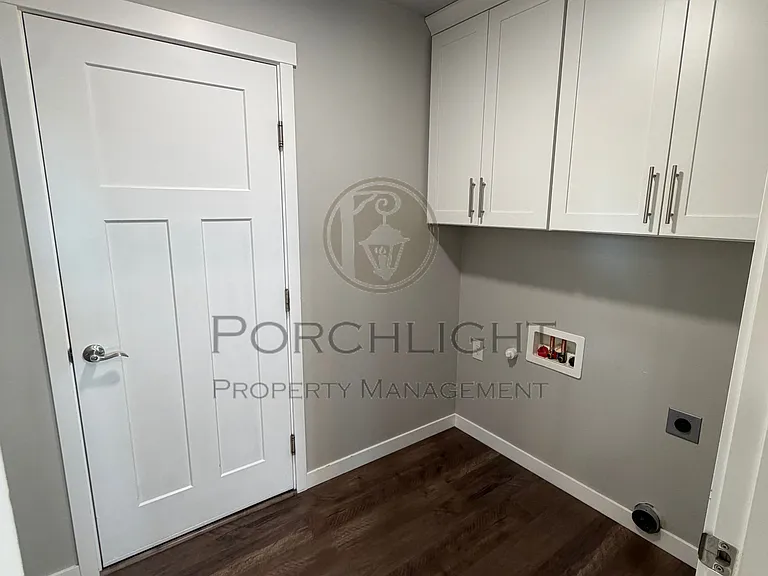 2102 Snowbush St — Photo 17