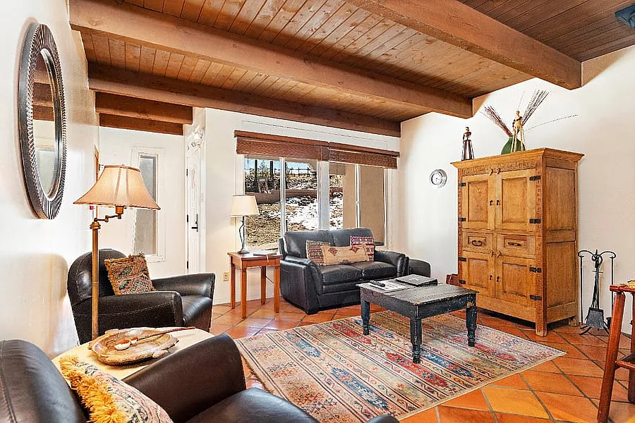 1 bed, 645 sqft, $3,000 — Photo 1
