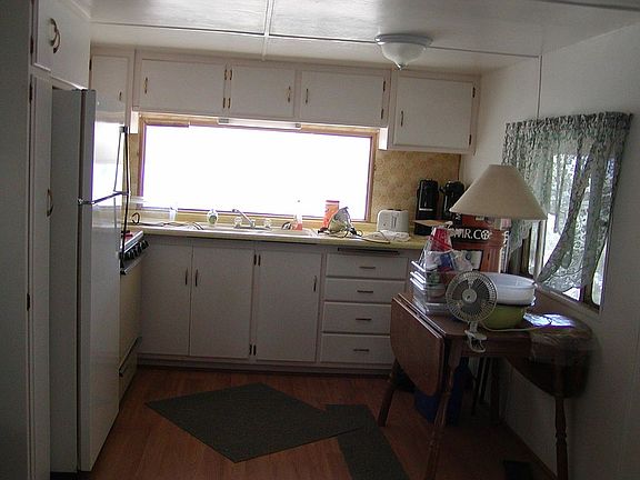 Looking toward the kitchen