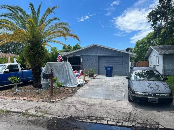 8703 Robilina Rd, Port Richey, FL 34668