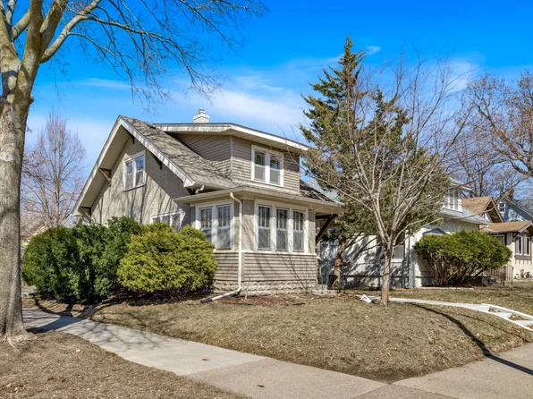 1701 22nd Ave NE, Minneapolis, MN 55418