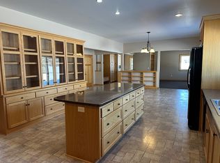 1328 Armstrong Rd NW, Alexandria, MN 56308