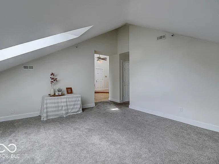 714 Buchanan St #18 — Photo 21