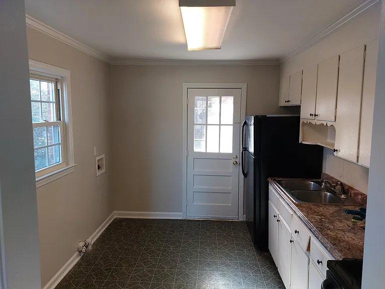121 Pinehurst St #121 — Photo 6