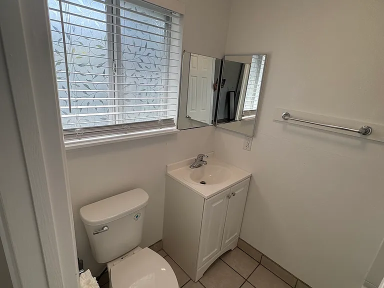8202 Palm St — Photo 14