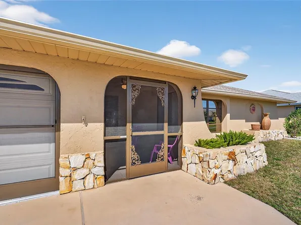 5852 Lincoln Rd, Venice, FL 34293